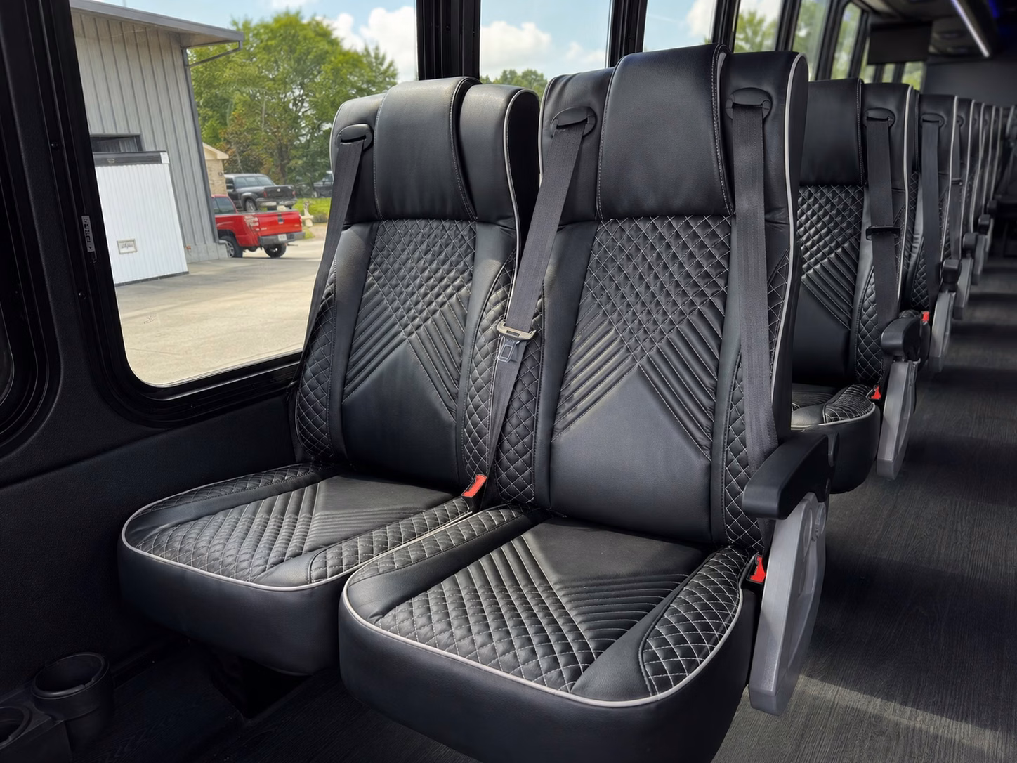 charter buses for lancaster jethawks games and minor league baseball events