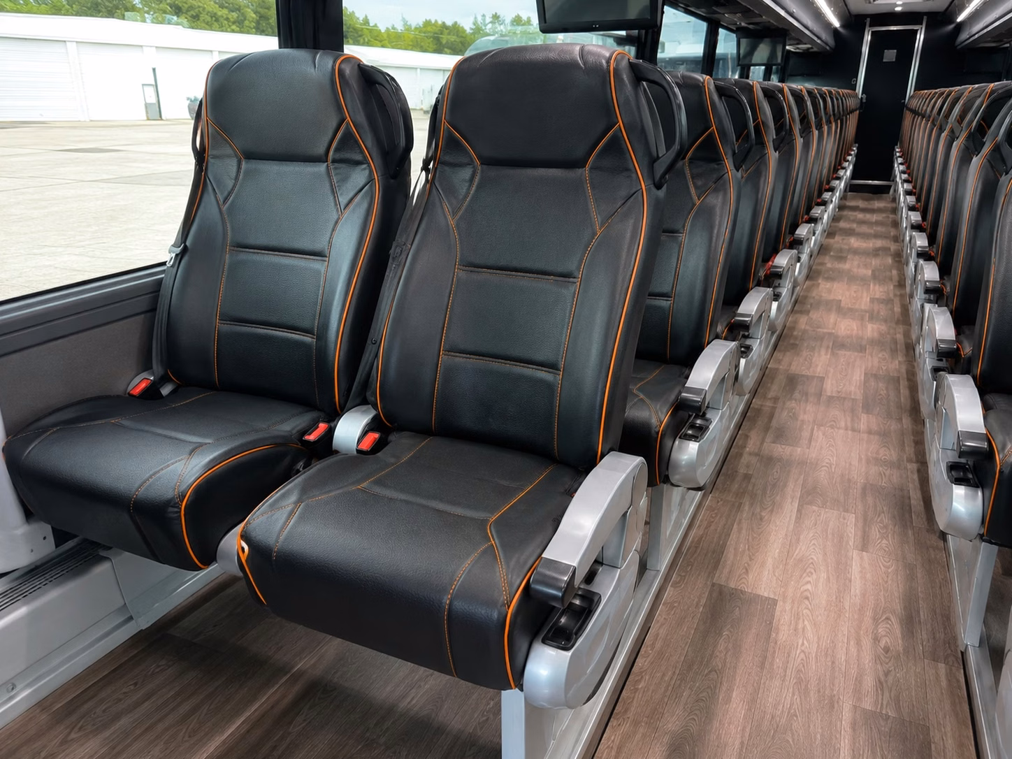 let a charter bus handle the drive to dodger stadium and angel stadium